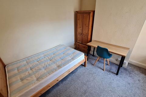 undefined, Room in a Shared 5 bed Student House, Aberystwyth