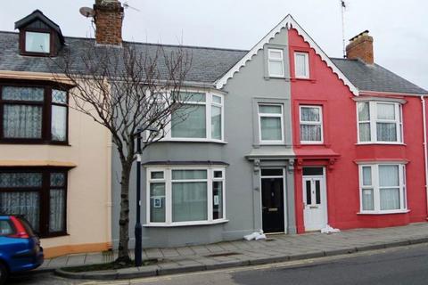undefined, Room in a Shared 5 bed Student House, Aberystwyth