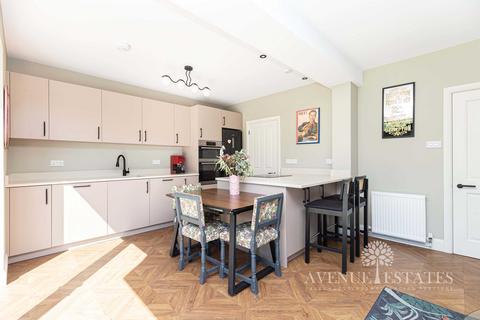 4 bedroom detached house for sale, Warnford Road, Bournemouth BH7