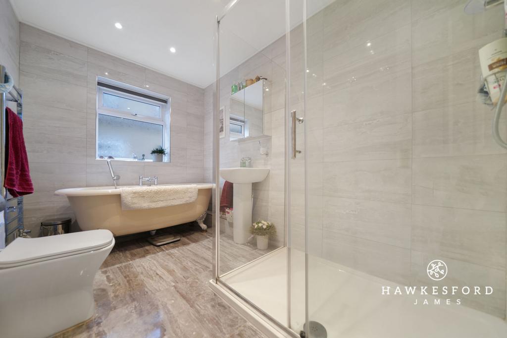 Bell Road, Sittingbourne - Bathroom