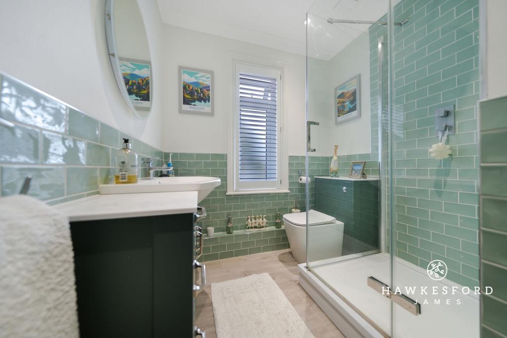 Bell Road, Sittingbourne - Shower room