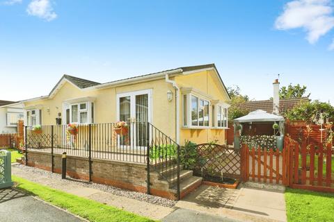 2 bedroom park home for sale, Stratford-upon-Avon, Warwickshire, CV37