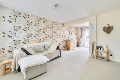 68 Summerdown Walk, Trowbridge, BA14 0LE