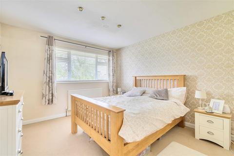 68 Summerdown Walk, Trowbridge, BA14 0LE