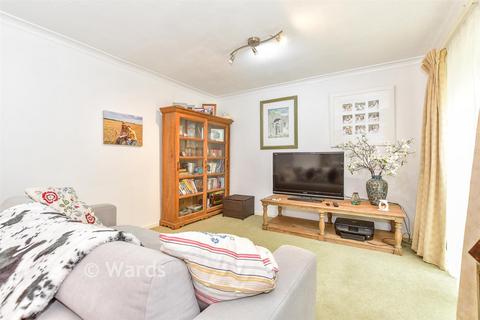 3 bedroom terraced house for sale, Knowles Walk, Tonbridge TN12