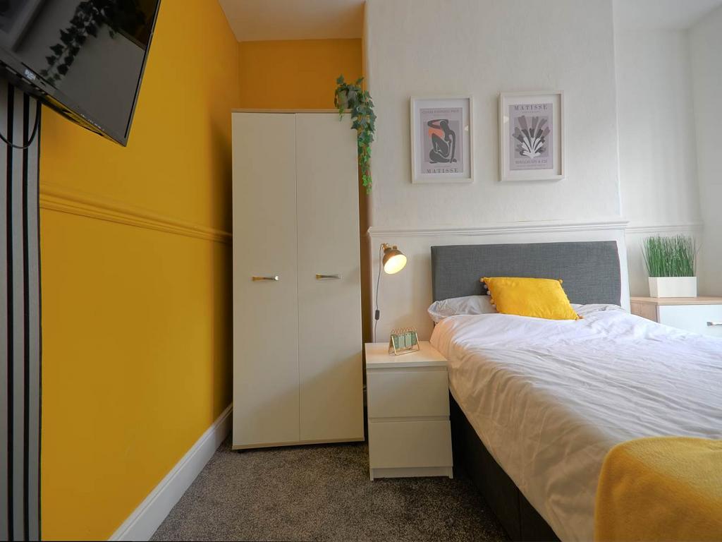 Bed 1 2