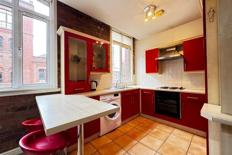 2 bedroom apartment to rent, Chester Road, Manchester