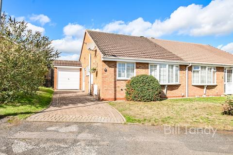 10 Netherbridge Avenue, Lichfield, WS14 9UF