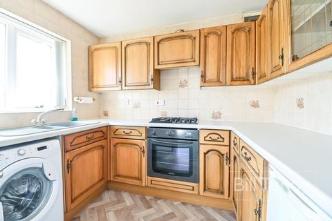 10 Netherbridge Avenue, Lichfield, WS14 9UF