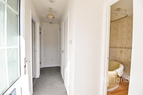10 Netherbridge Avenue, Lichfield, WS14 9UF
