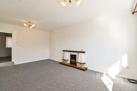 10 Netherbridge Avenue, Lichfield, WS14 9UF