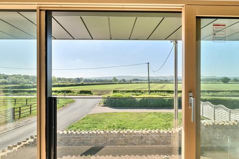 4 bedroom detached house for sale, Stone Farm, Majors Road, Longcot, Faringdon, SN7