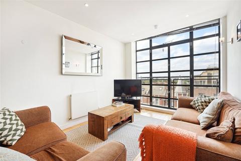 Lavender Hill, London, SW11