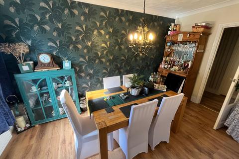 3 bedroom detached bungalow for sale, Doddington PE15