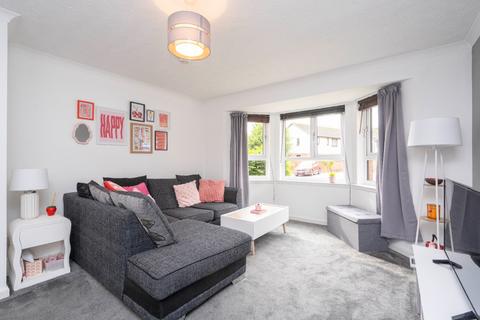 2 bedroom ground floor flat for sale, Waverley Crescent, Livingston, West Lothian, EH54 8JR