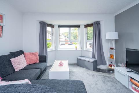 2 bedroom ground floor flat for sale, Waverley Crescent, Livingston, West Lothian, EH54 8JR