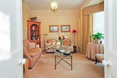 undefined, Huntington Road, York