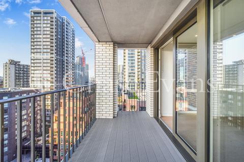 2 bedroom flat for sale, Baldwin Point, 6 Sayer St, Elephant Park, London, SE17
