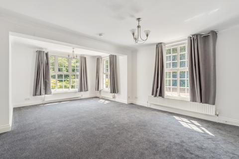 undefined, Slough Road, Iver SL0