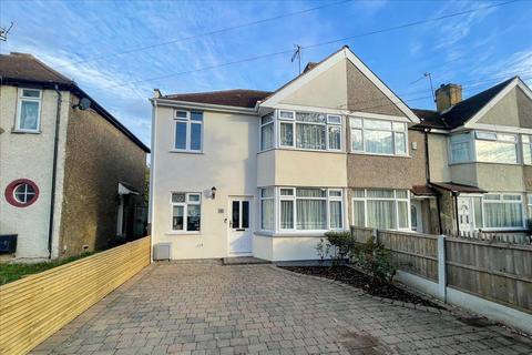 4 bedroom end of terrace house for sale, Cravan Avenue, Feltham, Middlesex, TW13