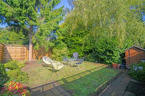 3 bedroom apartment for sale, Shaef Way, Teddington, Middlesex, TW11