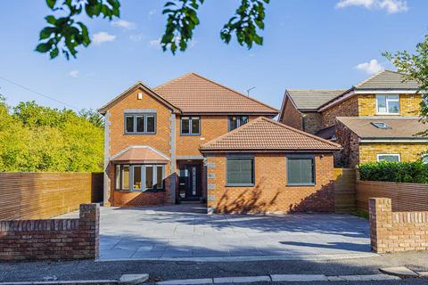 undefined, Hullbridge Road, Rayleigh, SS6