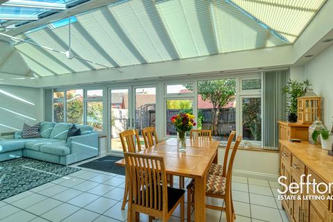5 bedroom townhouse for sale, Lord Nelson Drive, Norwich, Norfolk