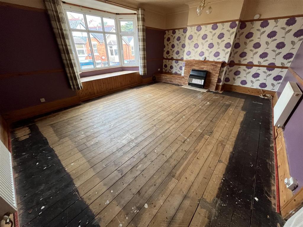 12a Greenfield IMG 8596.jpg