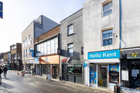 Retail property (high street) to rent, 113 Week St Maidstone ME14 1RB