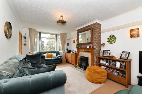 3 bedroom semi-detached house for sale, Woodstock Drive, Swinton, M27