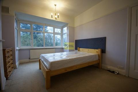 4 bedroom terraced house to rent, Bournbrook Road, Birmingham B29