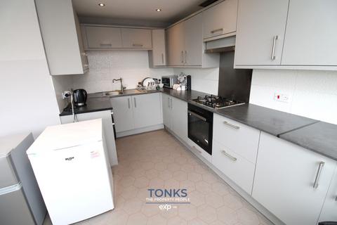 4 bedroom semi-detached house for sale, Portway Hill, Rowley Regis B65