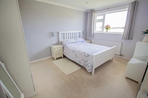 undefined, Lincoln Close, Feniton