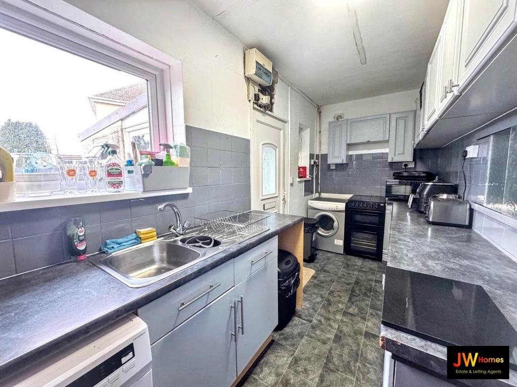 Kitchen (11)
