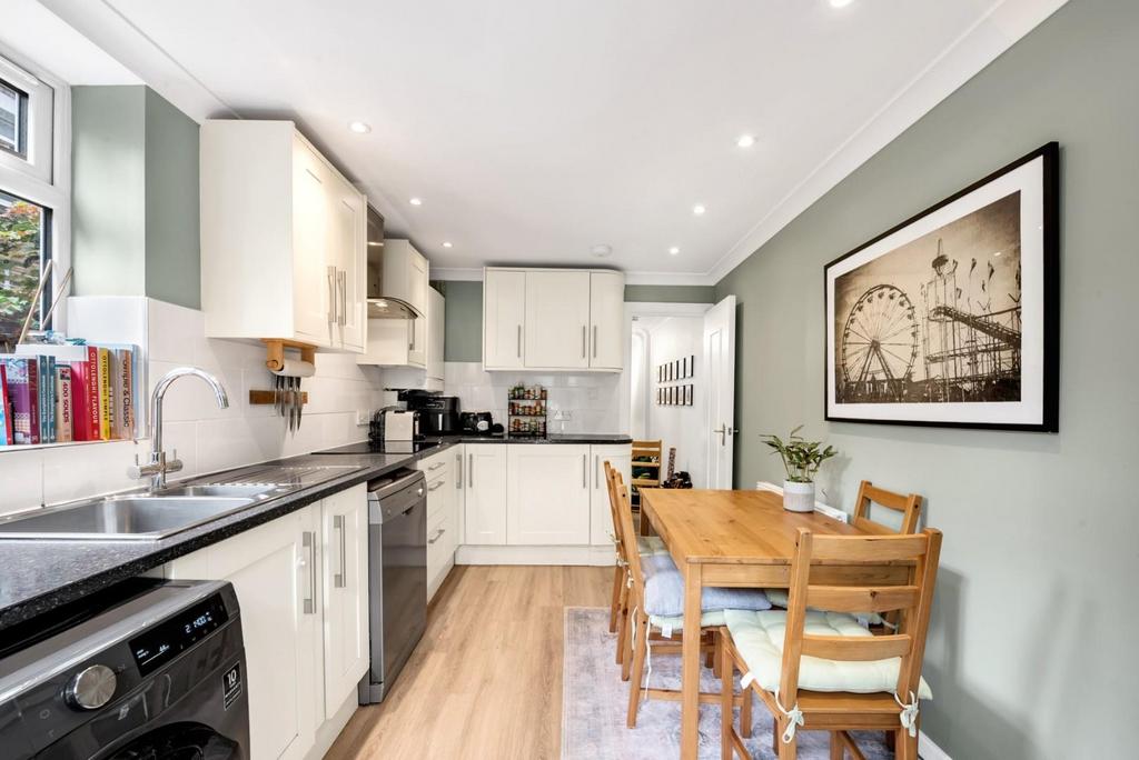 Kitchen / Diner