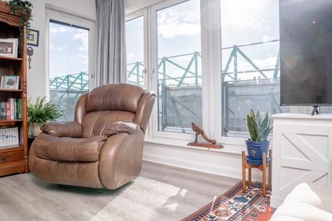 2 bedroom flat for sale, 13/17 Hawkhill Close, Edinburgh, EH7