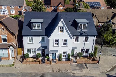 3 bedroom end of terrace house for sale, Shipbourne Road, Tonbridge