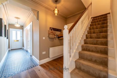 3 bedroom end of terrace house for sale, Shipbourne Road, Tonbridge