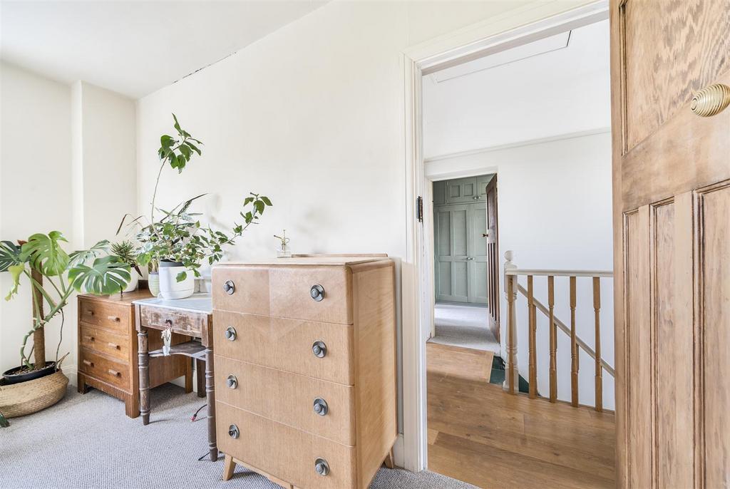 Bedroom (4)