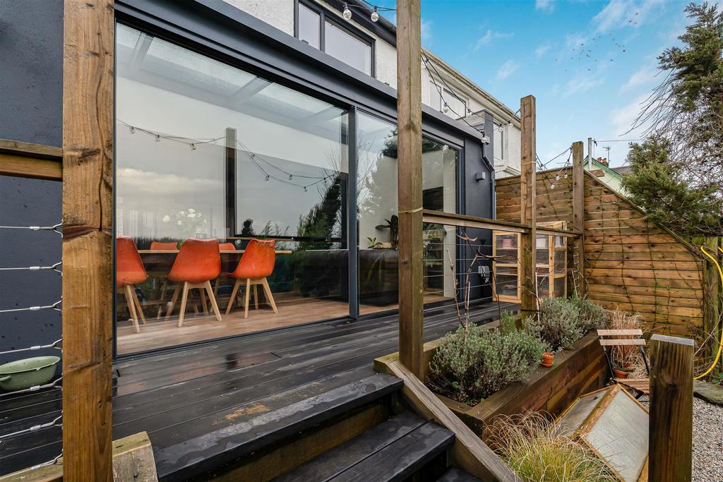 Rear Decking