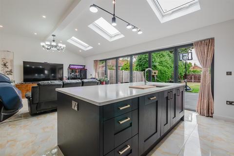 4 bedroom semi-detached house for sale, The Mount, Hale Barns, Altrincham
