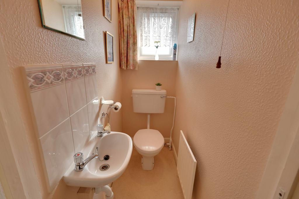 Cloak room