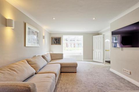 4 bedroom detached house for sale, Wisdoms Green, Coggeshall, Colchester