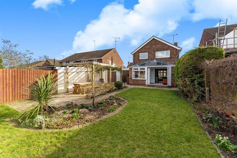 undefined, Seabrook, Luton