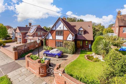 undefined, Birchwood Avenue, Tunbridge Wells TN4