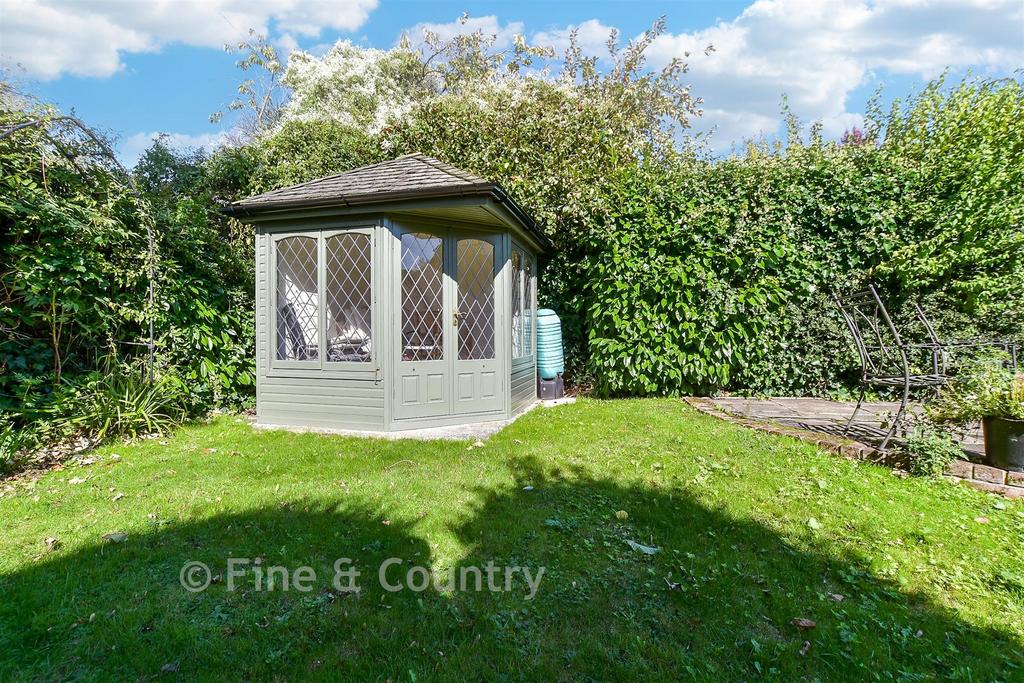 Workshop/Outbuildings