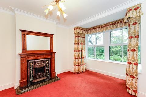 3 bedroom semi-detached house for sale, Bilton Grove Avenue, Harrogate
