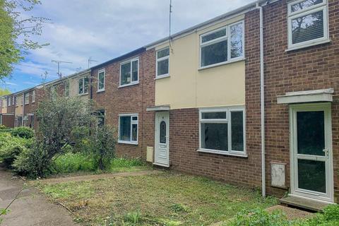 3 bedroom terraced house to rent, Harris Gardens, Sittingbourne, ME10