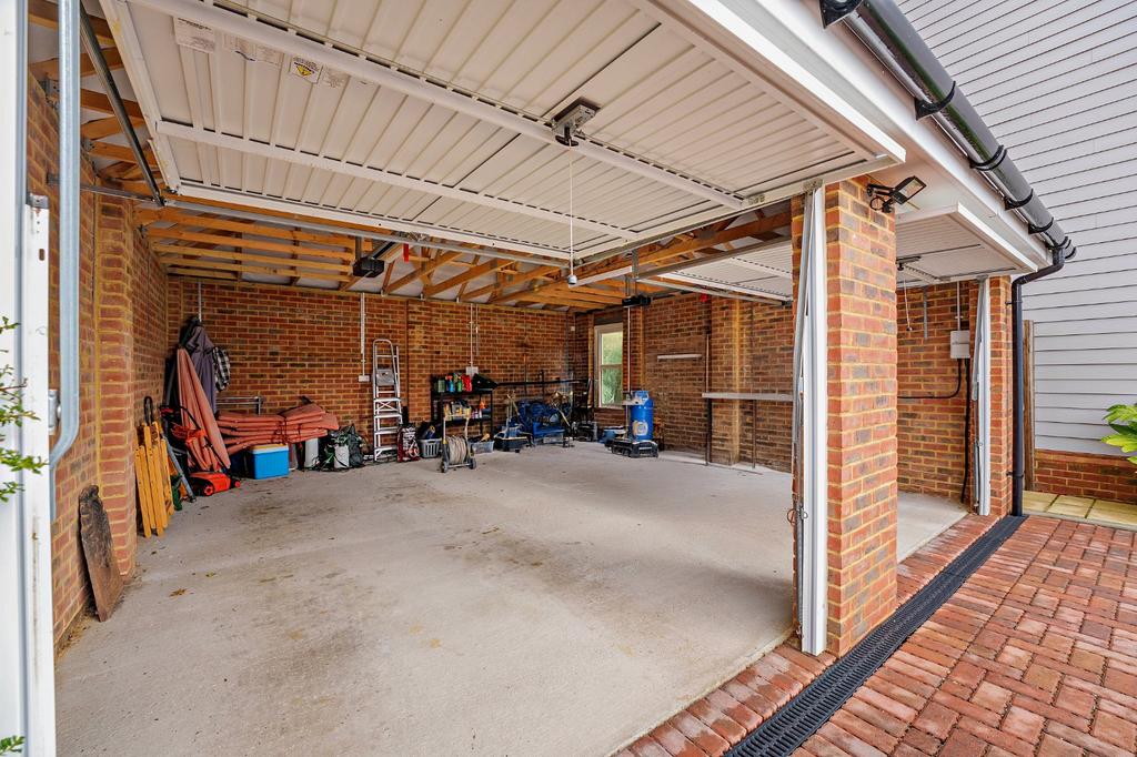 Garaging