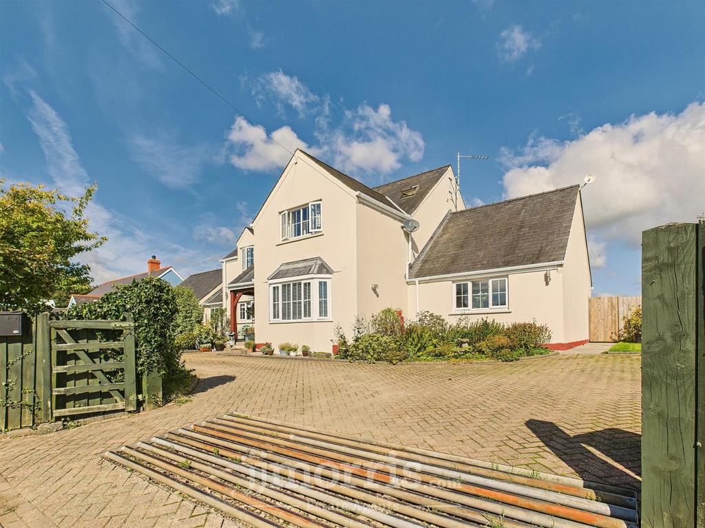 CAM02878 G0-PR0085-STILL002.jpg